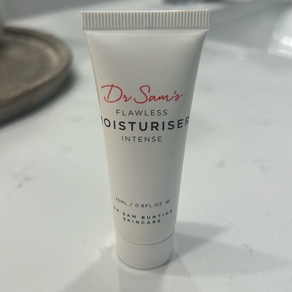 Dr sams flawless moisturizer intense